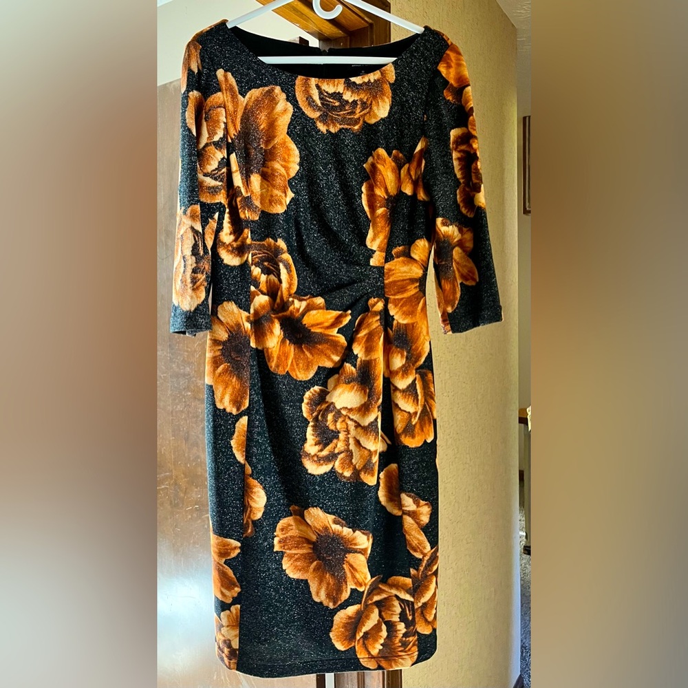 HUGE PRICE DROP ON ASL Chic Long Sleeve Dress with Bold Floral Design